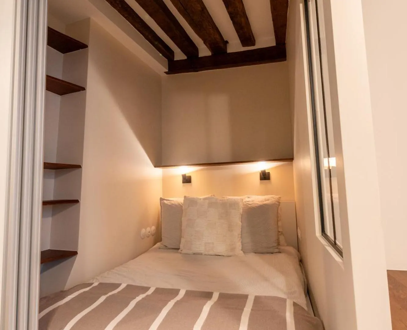 Charmant Studio Refait A Neuf Marais Apartment Paris 0*,  France